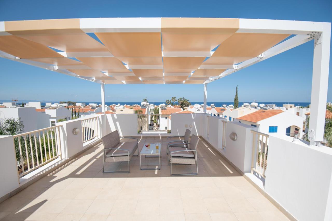 Villa Pomelo Protaras Bagian luar foto