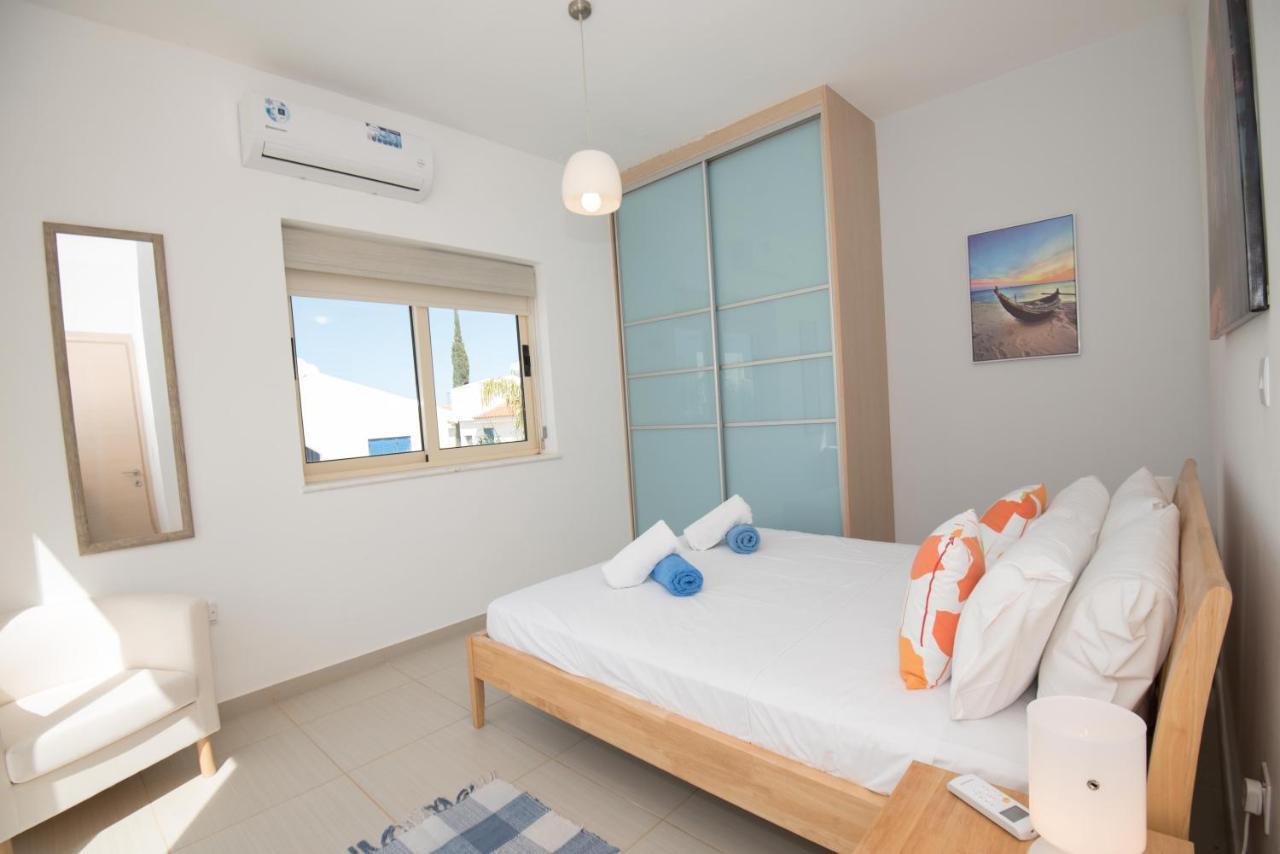 Villa Pomelo Protaras Bagian luar foto