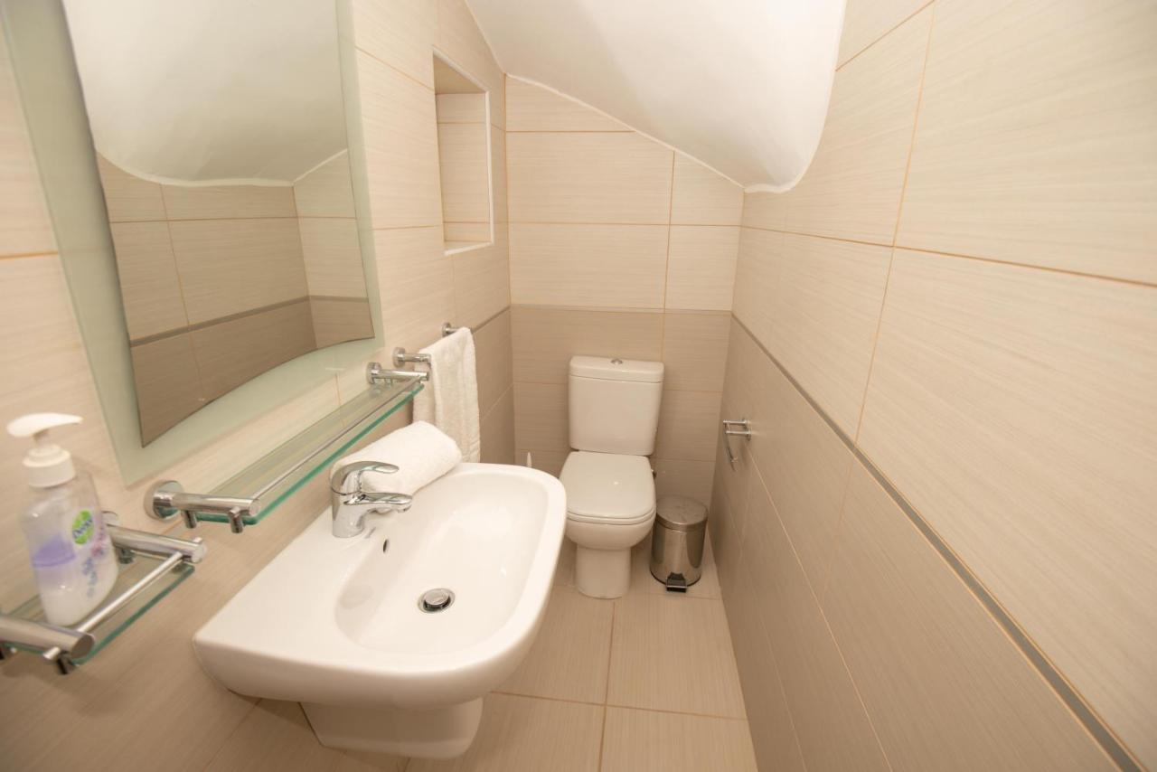 Villa Pomelo Protaras Bagian luar foto